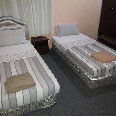 Green View Motel Kampong Sembulan Zimmer foto